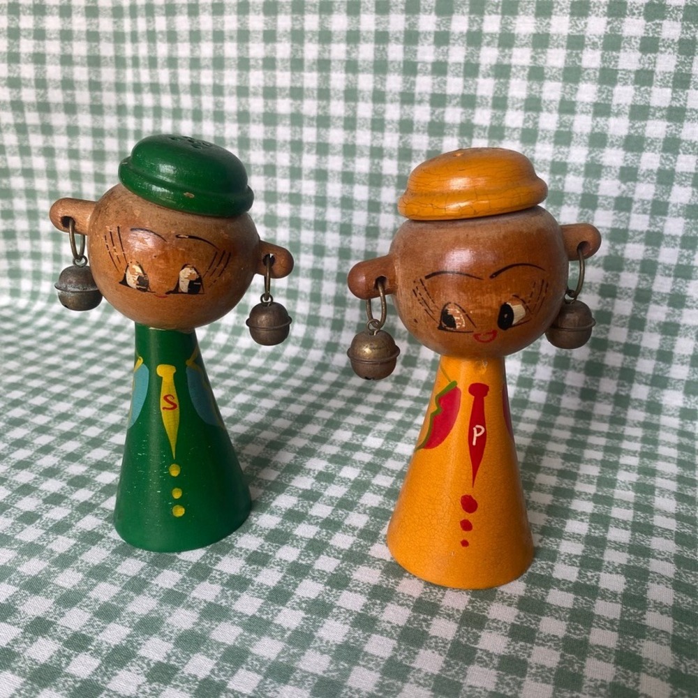 Vintage Napco Japan Wooden Salt & Pepper Shakers Mid Century Bell Ear Ladies MCM